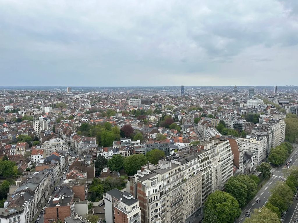 zicht-op-brussel-vanuit-het-luxe-restaurant- (1)